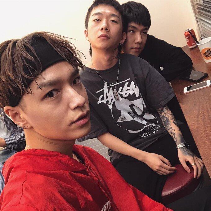 에오엠지는 기준 뭐임???얼굴????설마?????목소리???????? 갑분밸 릴러1명vs쌈디5명 어느쪽의 작업량이 많을까