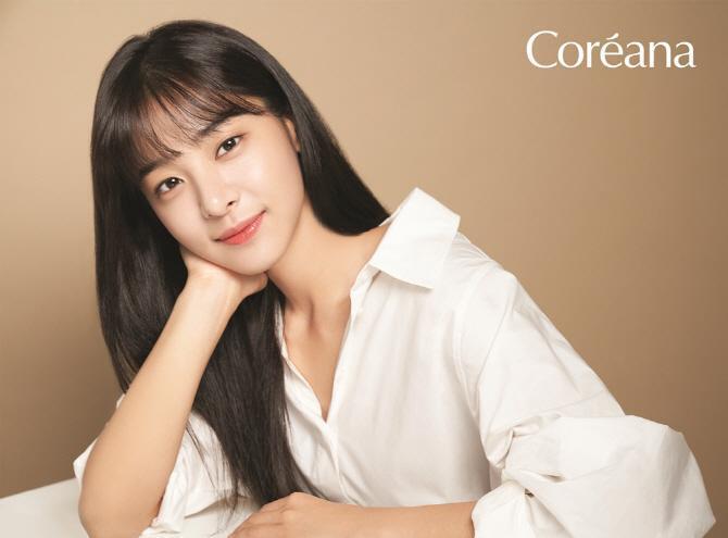짝녀 재수한다고 하는데.... 수능끝나고 연락해야지... 존버 1년 더 한다....