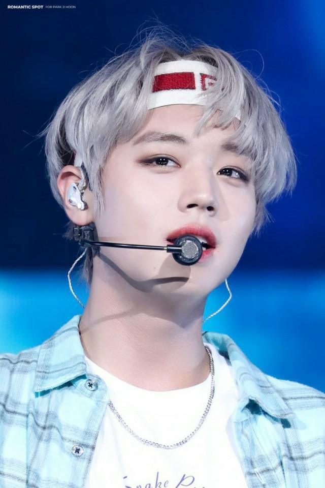 박지훈 옹성우 박명수 저 싸움댓 보고 버린 눈 잘생긴사람들 보고 눈정화 하자~