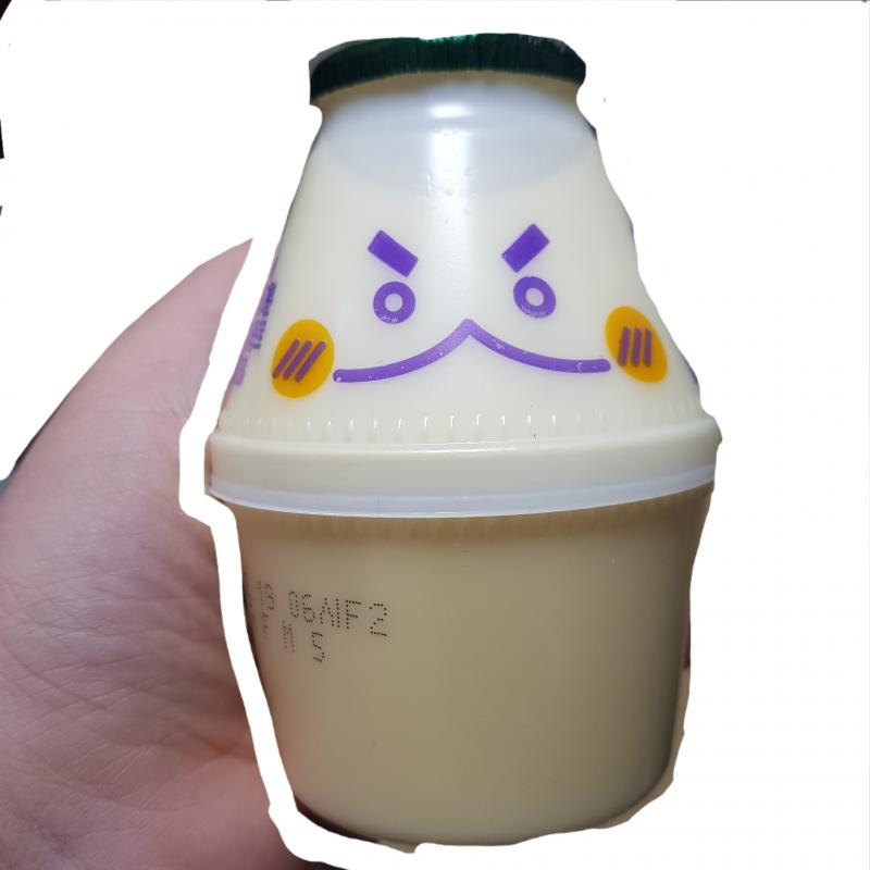 흰색은 내가칠함...프롸이빗한 한 스레더의 방... 영자님 감삼다