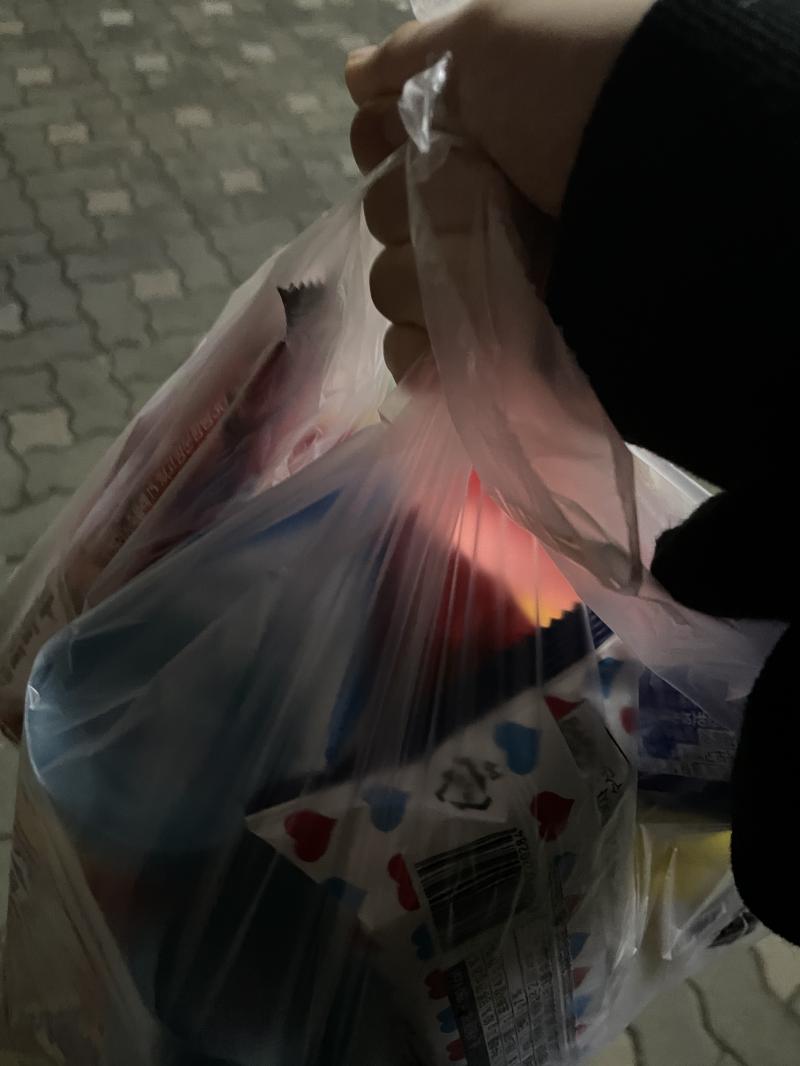 아슈크림 심부름 레주의 TMI 레주는 아이스크림을 잘 안먹는다