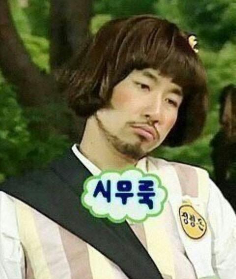 >>32