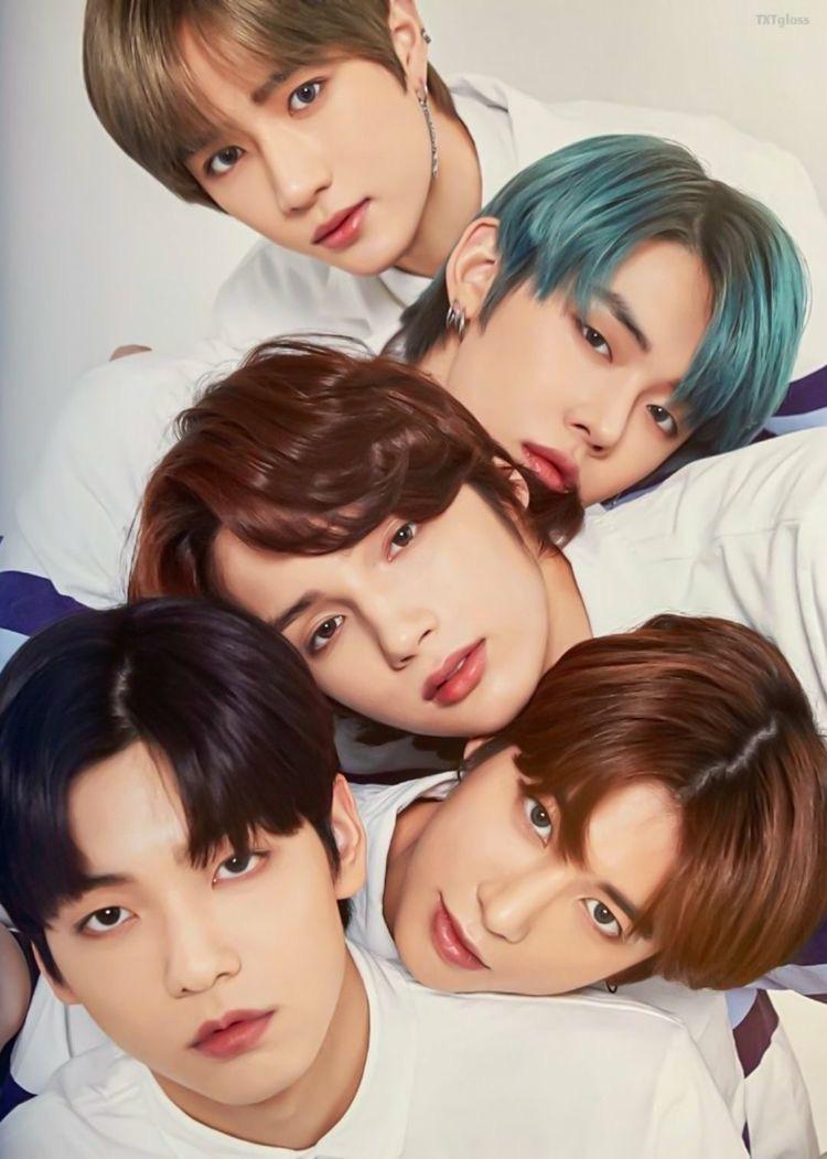투바투 ㅠㅠㅠㅠㅠ 제발 투바투 덕질해죠... 울 애기들 잘생기고 키도 크고 멋있고 귀엽고 사랑스럽고 다 해... 노래도 좋은 거 많아!!!