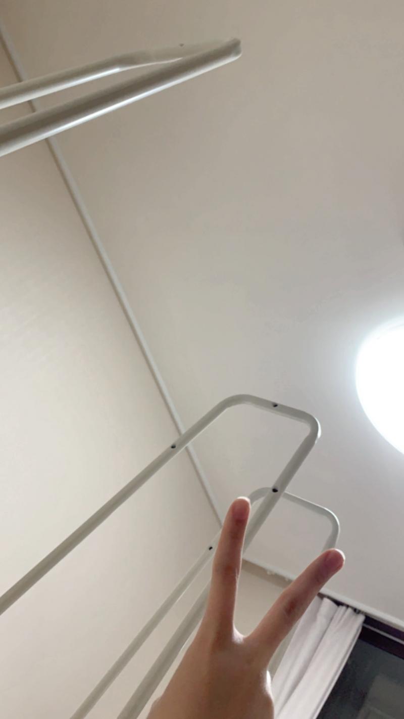 당당하게 방 안해서 하는중