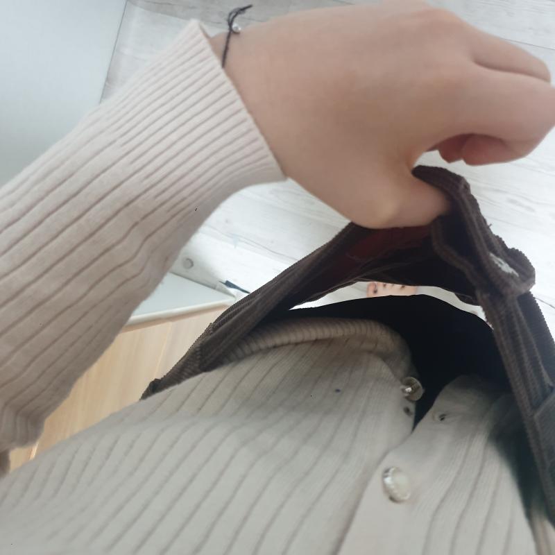 벨트하면 ㄱㅊ할까?? 근데중요한건 내일약속틴데 나 벨트도 없음 딴거입어?