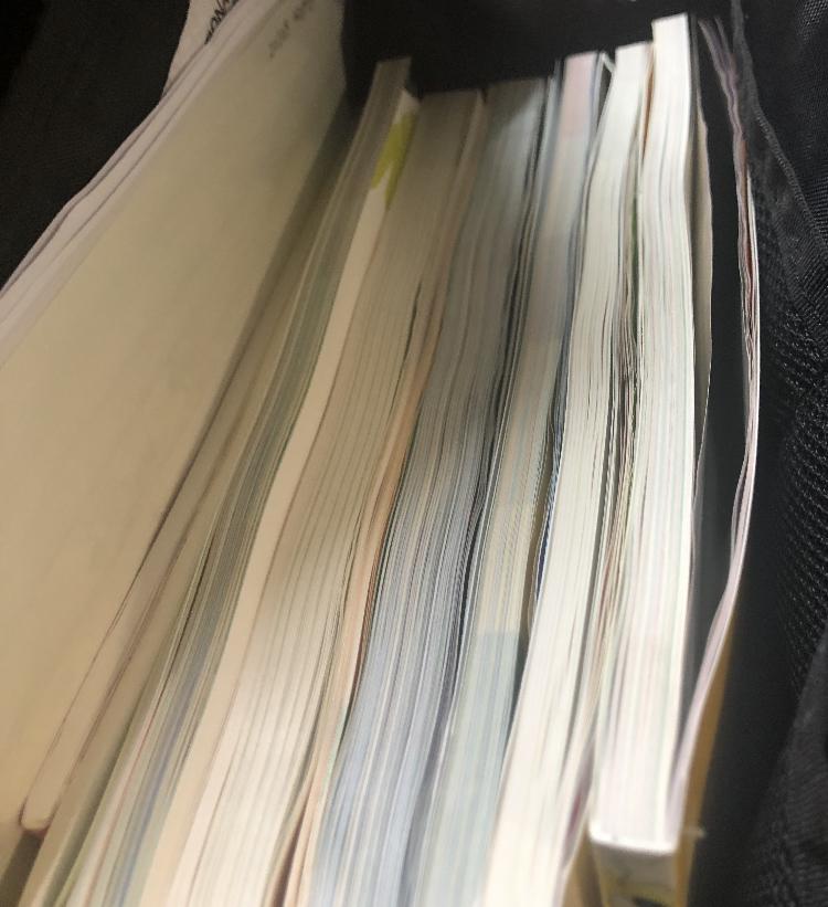 니들은 과제 미리미리 해놔... 영어숙제랑 겹쳐서 죽을맛임