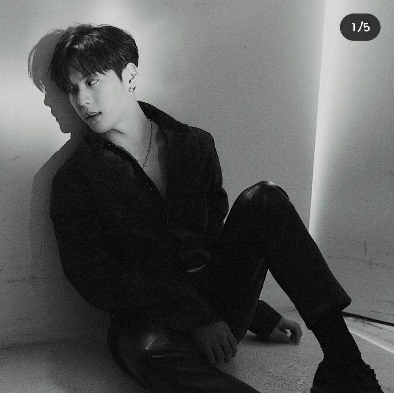 혼자 귀엽고 깜찍하고 섹시한거 다 하는 비투비 맏형라인 허타 이민혁 영업합니다. 놀랍게도 올해32세 유투브에 가끔 과거사진이랑 비교해놓은거 보면