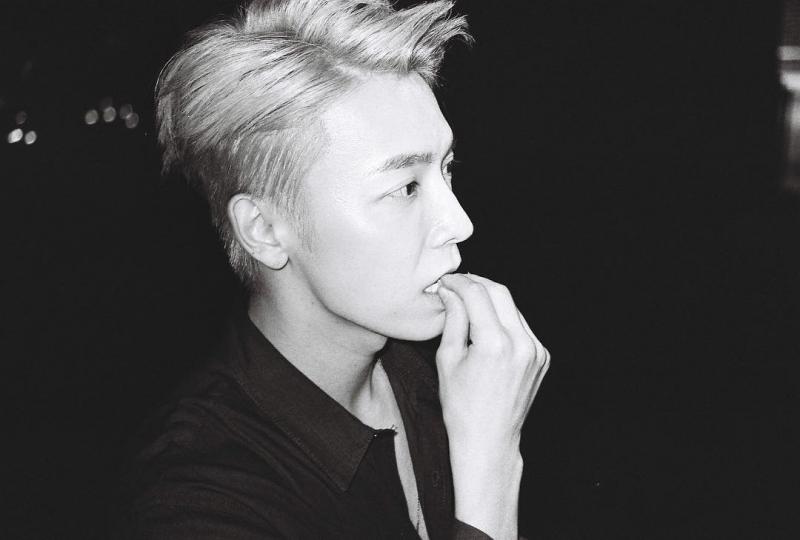 이거봐... 이거 36이래...막짤은 데뷔초 초리즈사진이구ㅠㅠㅠ 어거 몇년 지난거라 34~35때일건데 저게 사람 외모냐??? ㄹㅇ... 아니 레
