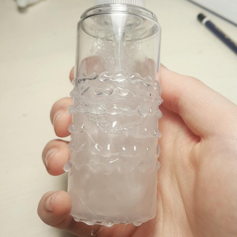 다만들었다!!! 근데 저 안에 액체 빤짝빤짝해서 짱 예쁨...