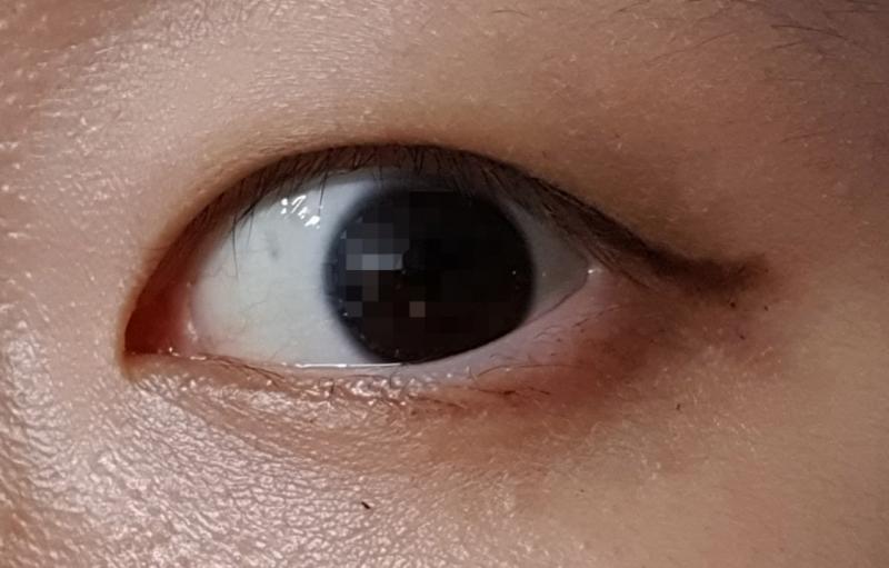 >>5 동생이 뷰러 안 빌려준대....ㅠ 난 화장 못 해서 없는데 조금 섭섭... 그래도 아이라인 더 길게 했당