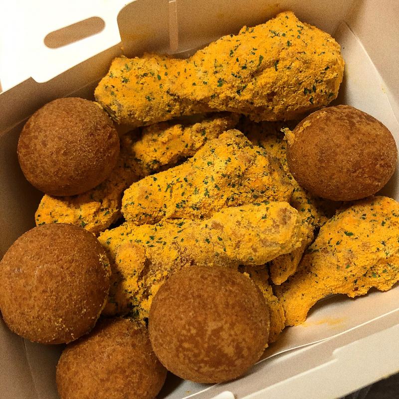 헤헤 오늘 또 먹었당