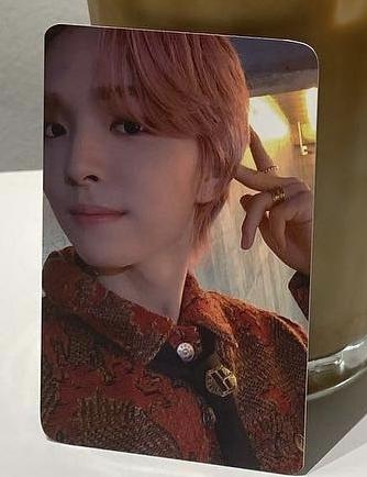 얘 어느그룹이야?ㅠ 제발 이름두 ㅠ ㅠ 첨본단말야 내취향임 ㅠ ㅠ