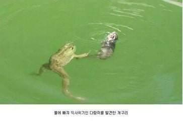 >>3