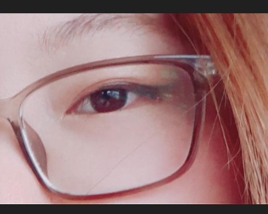 1번2번은 뭔가 이쁘게 나왔다 싶은거-사실 눈 따라서 약간 아이라인 선만 그리고 섀도도 얇게 바른거, 그러니까 사실 화장 한것같지도 않은거 ㅠㅠ