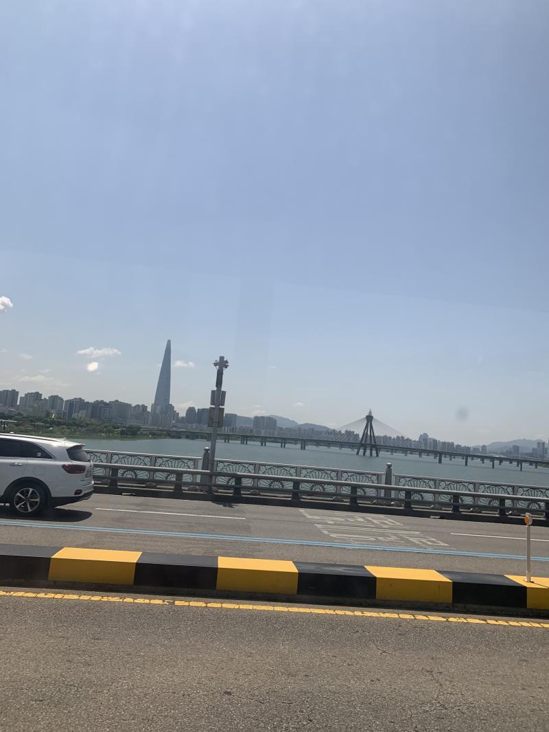 한강을 건넛따.!