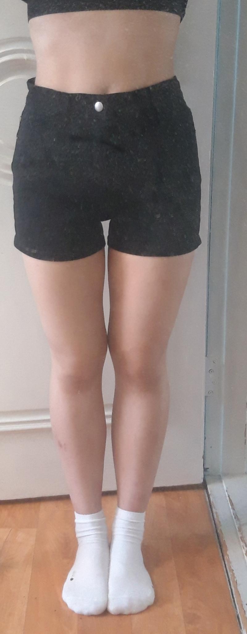 이건 오늘인데... ㅎㅎ 비슷하지? 시험 기간이랑 그 이후로 좀 많이 먹어서 몸무게 52 됐당 먹으면 53.5까지 올라가 일단 평소 무게 53