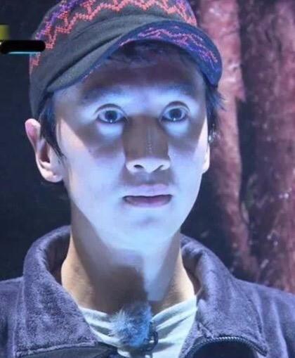 이광수 그려줘!