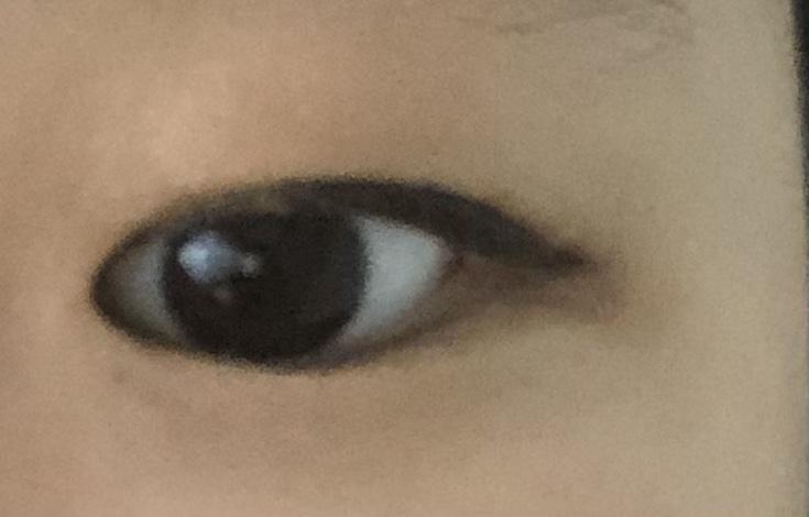 두번째꺼는 그냥 일진화장처럼 해보고싶어서 해봤음