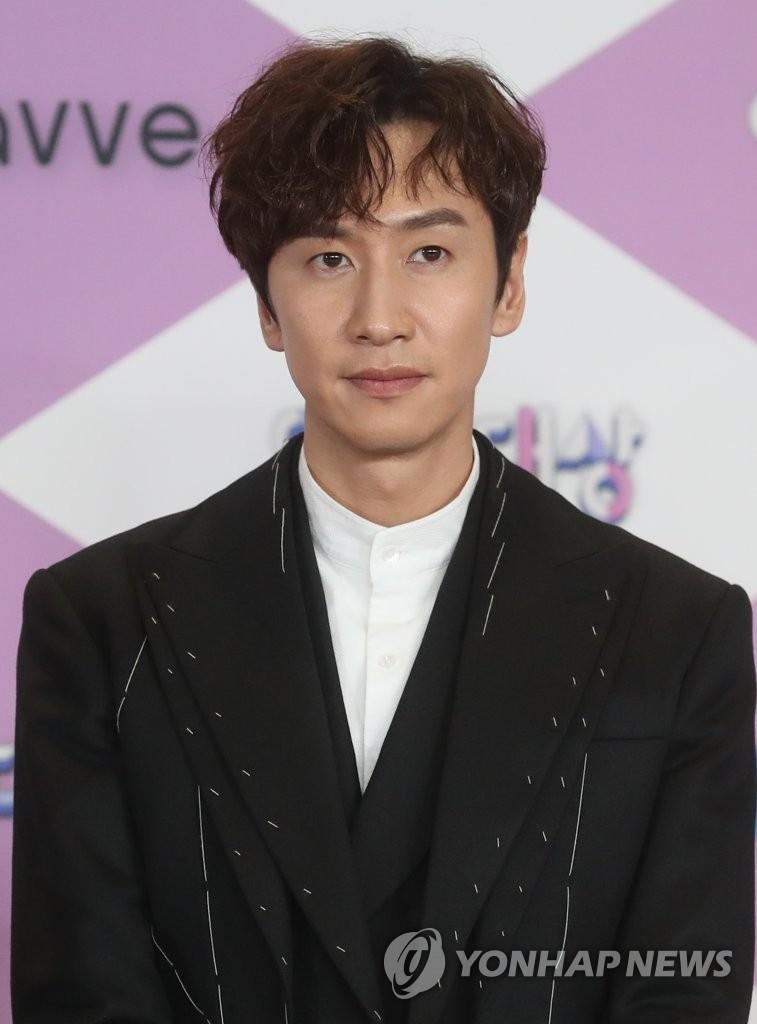 >>24 몇분 걸린진 모르겠는데 겁나 힘들었음 성형 시작