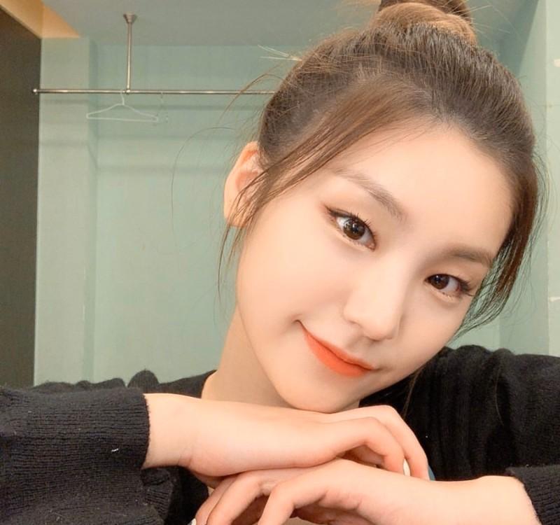 예지 언급 안된거 실화임? 예지 볼 때마다 랙돌 같음