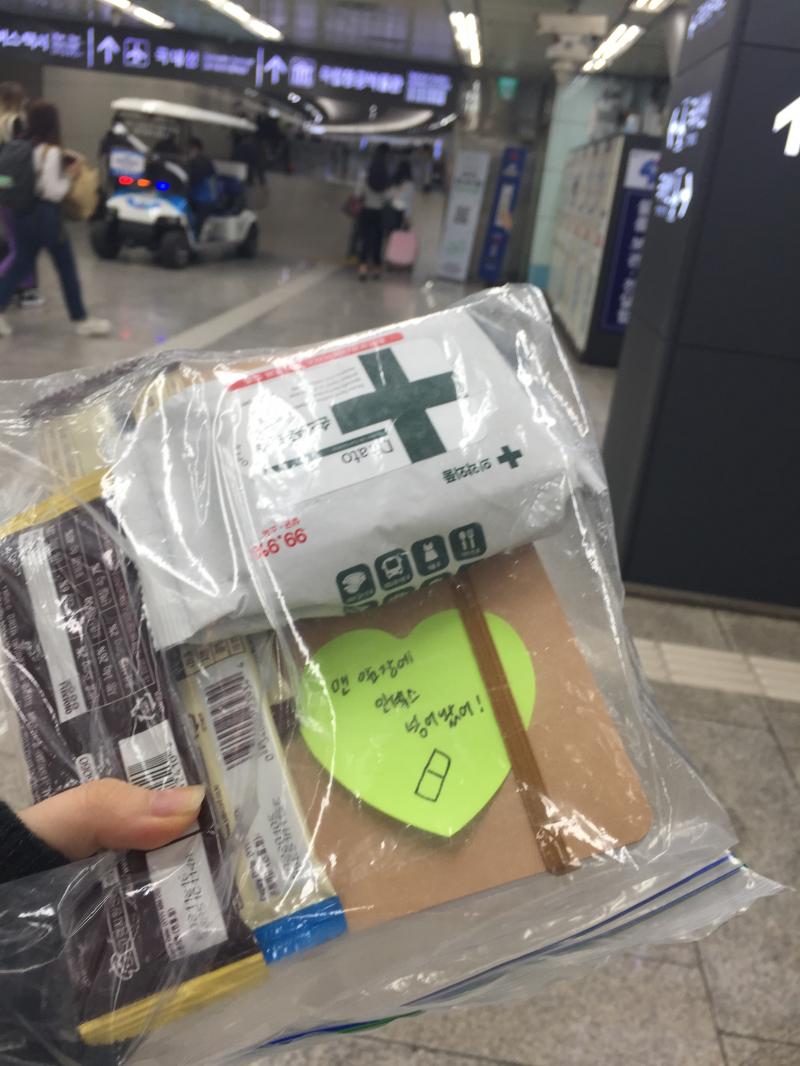 장기빕이야. 노트는 회수했고 지금은 이왕 온 김에 항공박물관 견학중! 사실 예약제라 20분 괜히 걸었네 하고 나가려는 순간 친절하신 아주머니 아