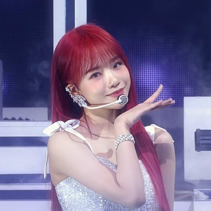아이즈원 오나이릭 다이어리 웰컴부분 너무 몽환적이고 예뻐 ㅠㅠ