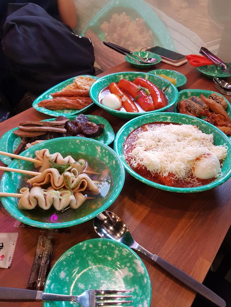 덕복이 맛있어 호로록
