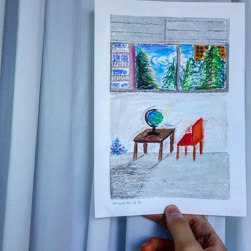 스트레스는 ☆그림☆으로 공부해야지... 아까 다른 스레 보고 삘 받아서 캐릭터 크레파스(...)로 호다닥 그렸어 크레파스는 좀 어색하긴 하다 그