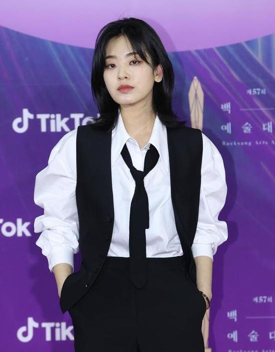 >>27 >>32 이 때 조녜였음