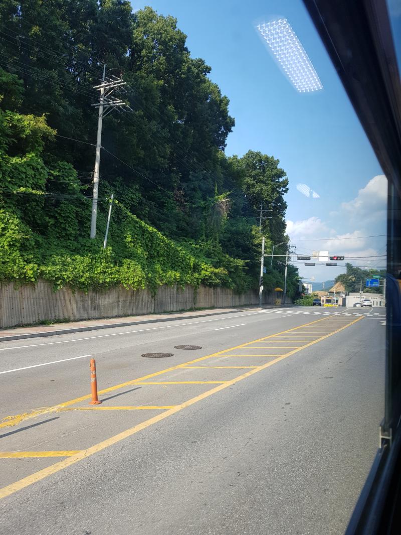 집 가는 중 오늘은 날씨가 좋아요