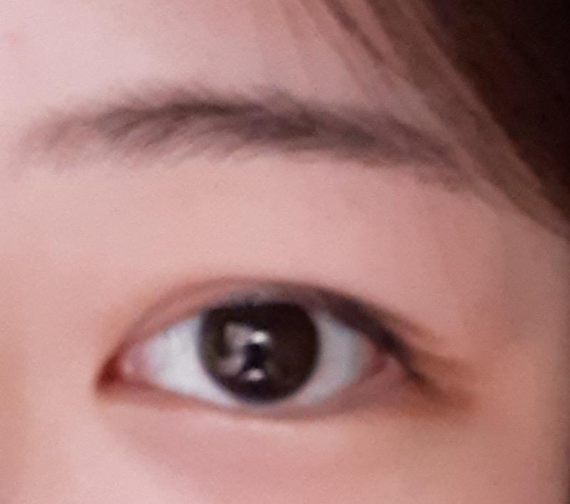 난 눈이랑 코랑 입이랑 귀도 있고, 팔다리도 있고, 안경도 있고, 학용품도 있고... 너무 많아서 못 씀!! 아 그리고 쌍커풀도!! 내 눈 이쁘