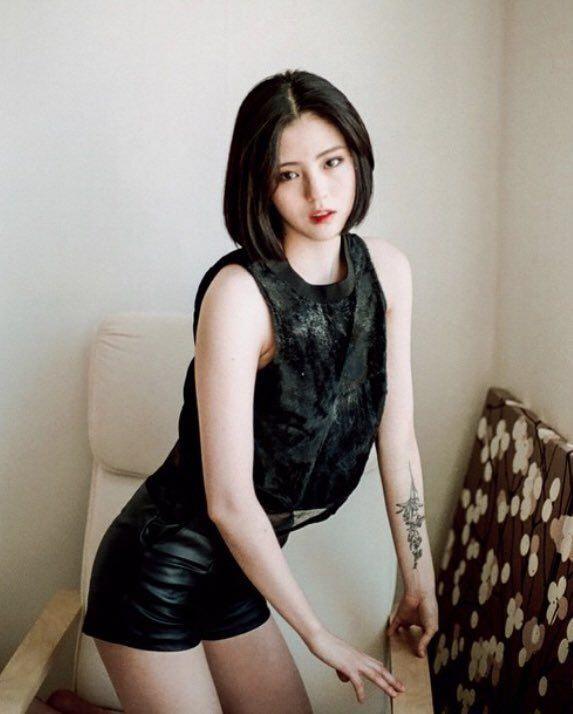 현재도 좋지만 타투 있을 때 조녜야... 한소희