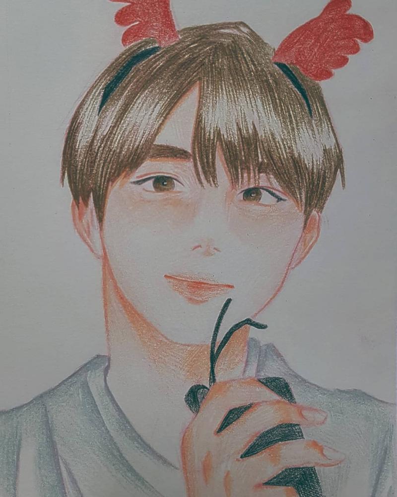이것도 있당 근데 대체 내 색연필은 어디로 간걸까... 근데 나 색연필 잘 못써...개인적으로 스케치가 내 그림중에 젤 맘에 드는 부분...나머