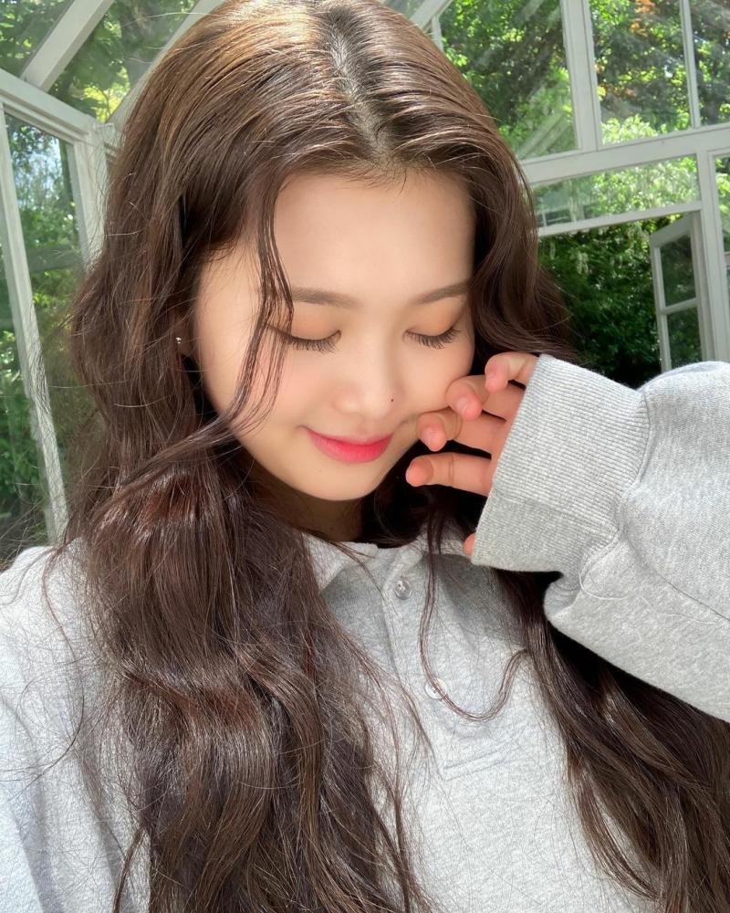 엇취엇취 근데 이제 타돌분을 곁들인… 괜찮다면 두 장 부탁할게. 어렵다면 두 분중 한분만 해줘도 좋아!!