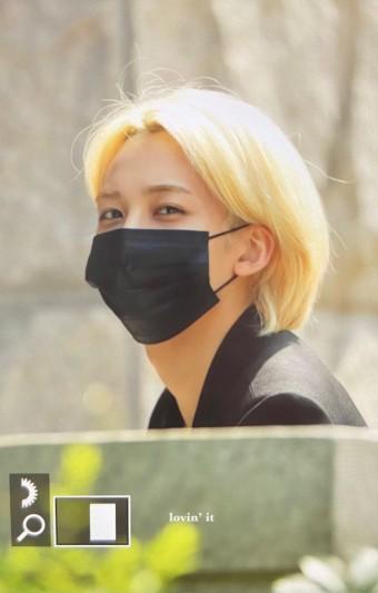 앞에 2개는 데뷔 초때고 마지막꺼는 제일 최근!! 짱 아니니..
