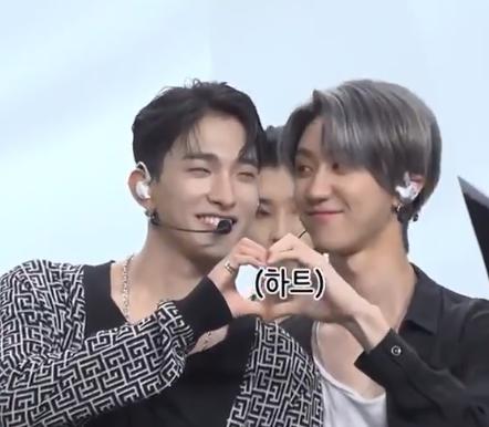 >>16 Oh....히쟈나때 입덕했구낭..나도 💎이지렁... >>15 (하트)스레주 보정 진짜 예뻐...