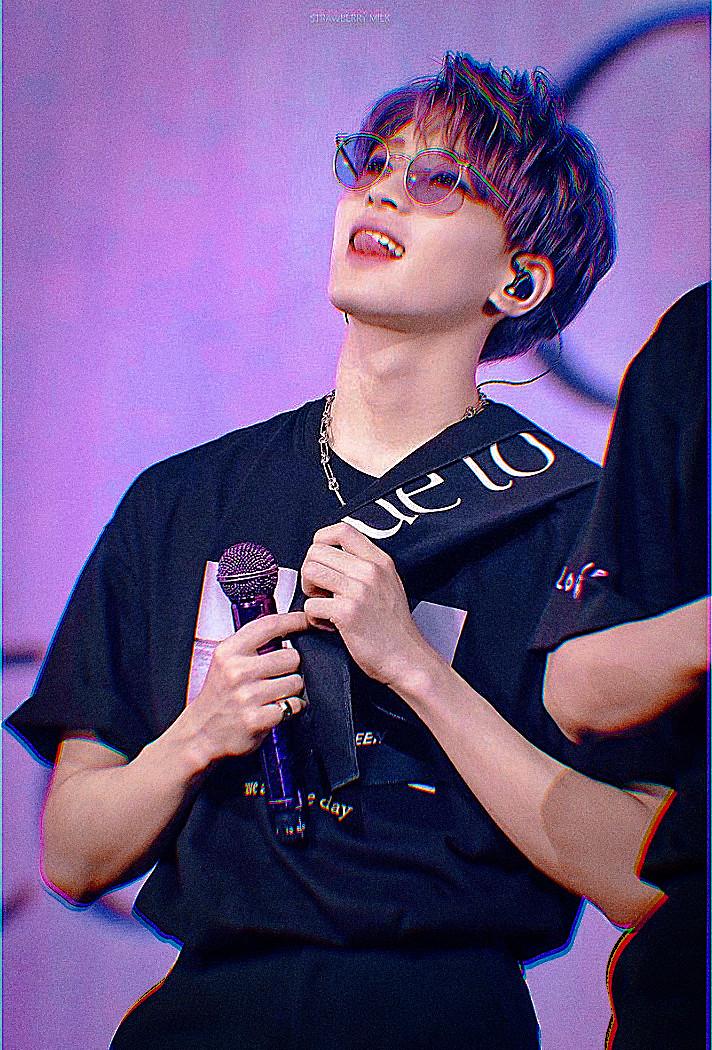 >>12 I luv wonwoo...🐱💗