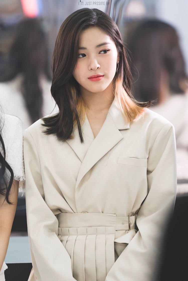 이건 한소희랑 류진이지.. 1 류진 2 한소희