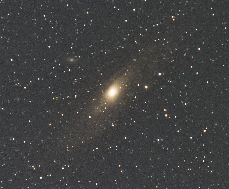 M31 / 안드로메다은하 노출시간 3s * 1090 F 2.8, ISO 640 드디어! https://ibb.co/V3ksYCh (762 KB)