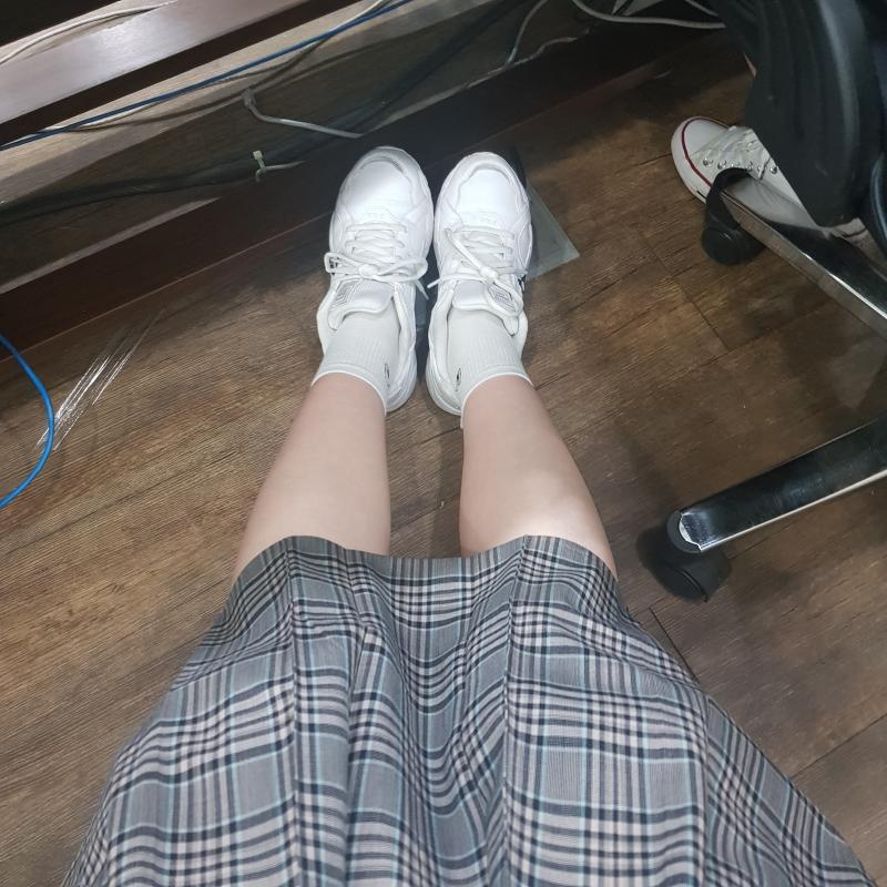 >>934 살인적인 치마 길이와 주름을 안 박았기 때문에 매우매우 다이죠부....~~