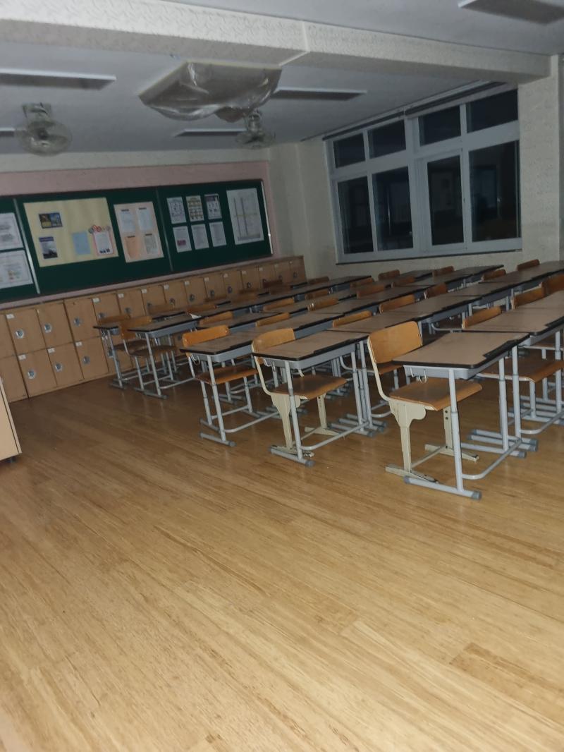 >>17 끝반이다 생각보다 별건 없네