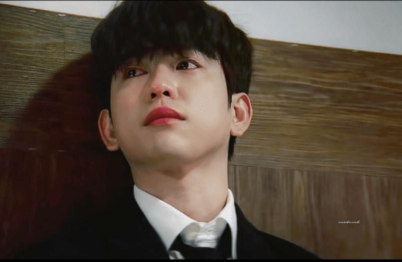 후... 스위트홈의 김성철 송강 땜에 대가리 팍팍 치다거 악마판사에 빠져 앓고 있는 중이다... 악마판사 지성 진영 진짜... 연기력은 물론 얼