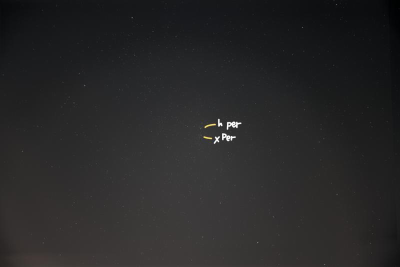 NGC 869, NGC 884 / 이중성단 노출시간 2s * 93 F 2.8, ISO 1000 페르세우스의 머리에 있는 두 성단이야. 그리고 각