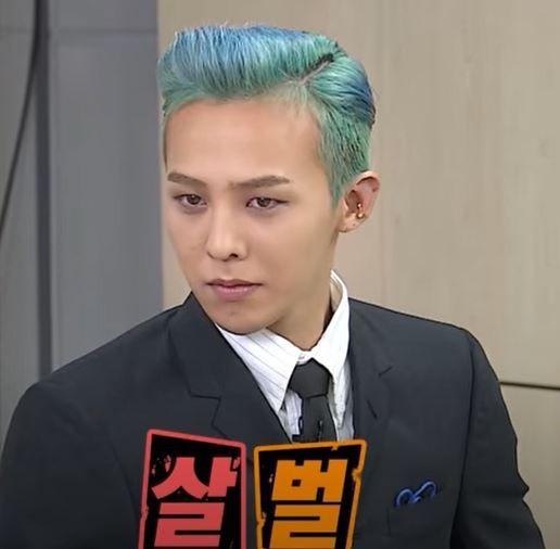방금까지 아하하 네 하면서 권사원으로 퇴장했다가 권상무로 들어오는거 봐....ㅠㅜㅠㅠㅠㅠ 깐지난다 깐지나