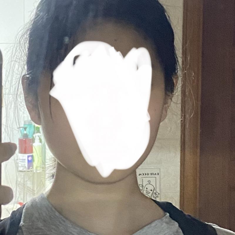 1본 사진 운동 전 무표정 2번 사진 운동 전 웃음 3번 사진 운동 후 방금 찍은 무표정 세 사진 다 정면임 ㄹㅇ 다들 운동해