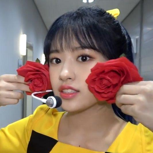 안유진 완전 멍뭉이같고 귀여워