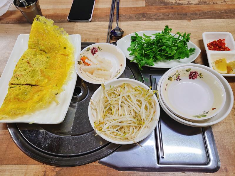 오늘 저녁은 반새우랑 쌀국수!