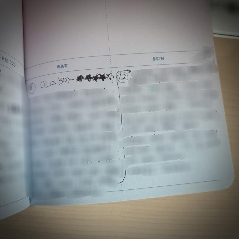 휴... 어제 봤는데 피곤해서 오늘 후기 씀 한 칸 안에 쓸 수가 없었어... 보이는가? 저 별 네 개가...