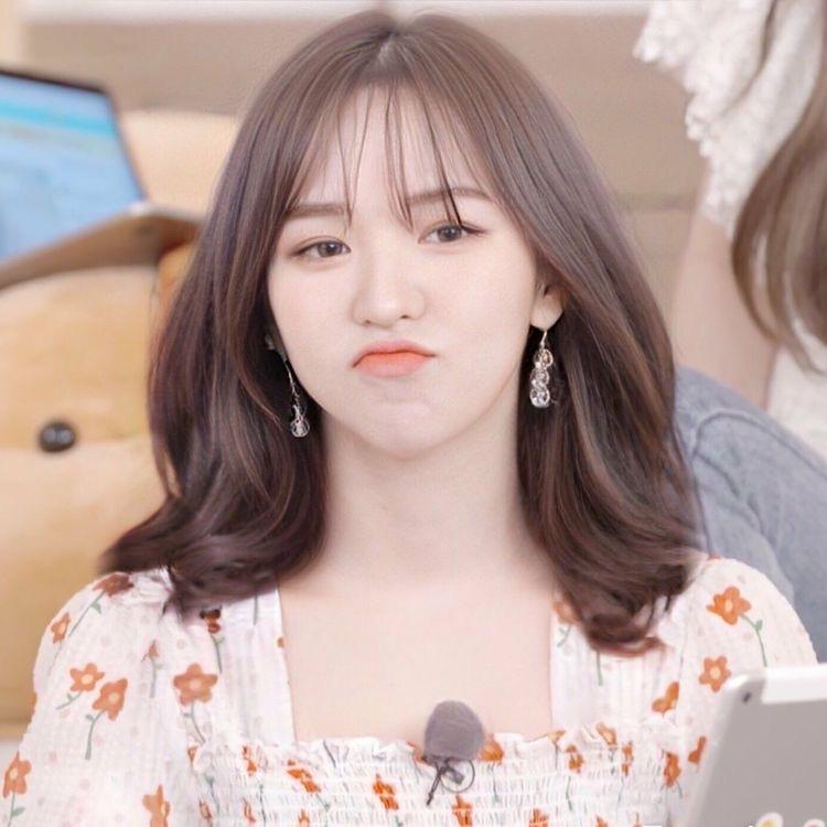웬디 눈 짱 커 눈에 별 박은 듯