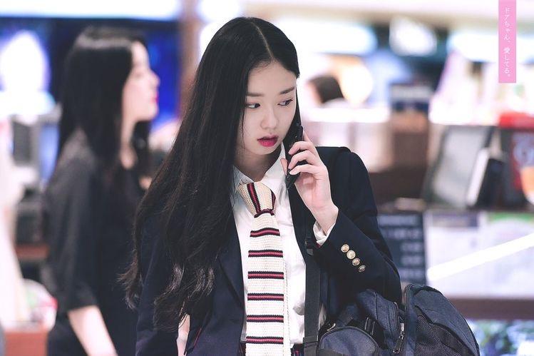 김도아 폴더폰뽕차는 짤